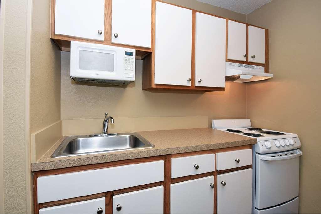 Extended Stay America Suites - Cleveland - Westlake Phòng bức ảnh