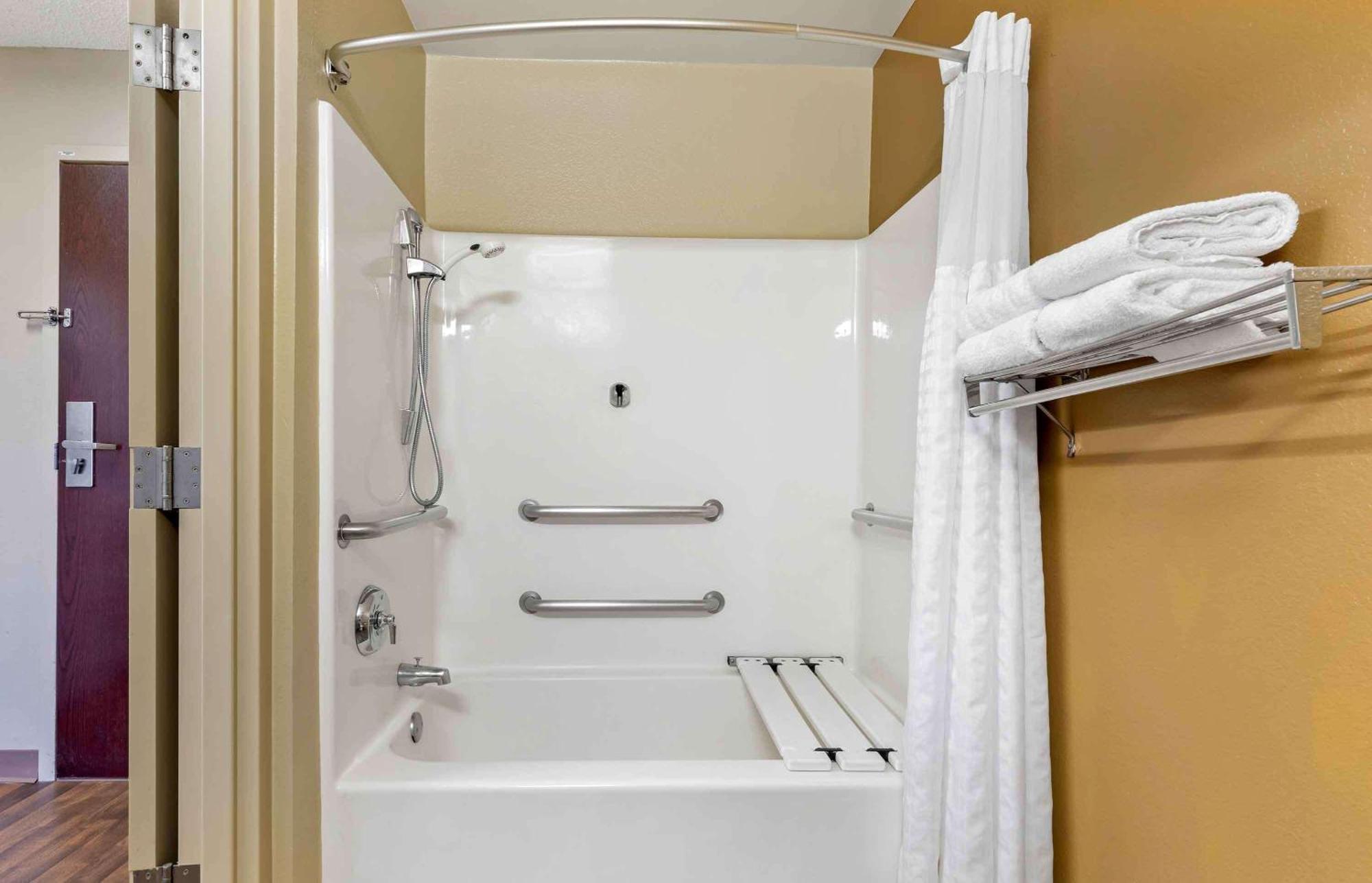 Extended Stay America Suites - Cleveland - Westlake Ngoại thất bức ảnh