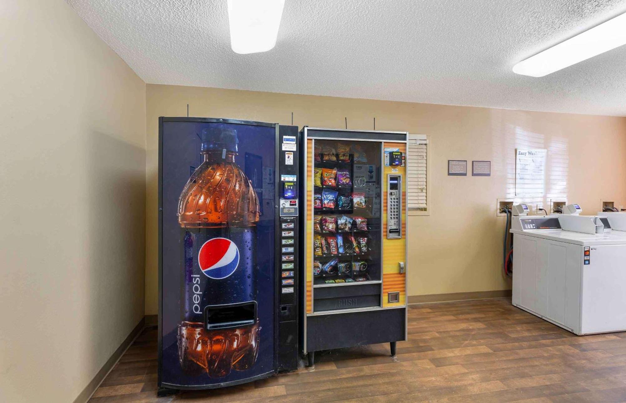 Extended Stay America Suites - Cleveland - Westlake Ngoại thất bức ảnh