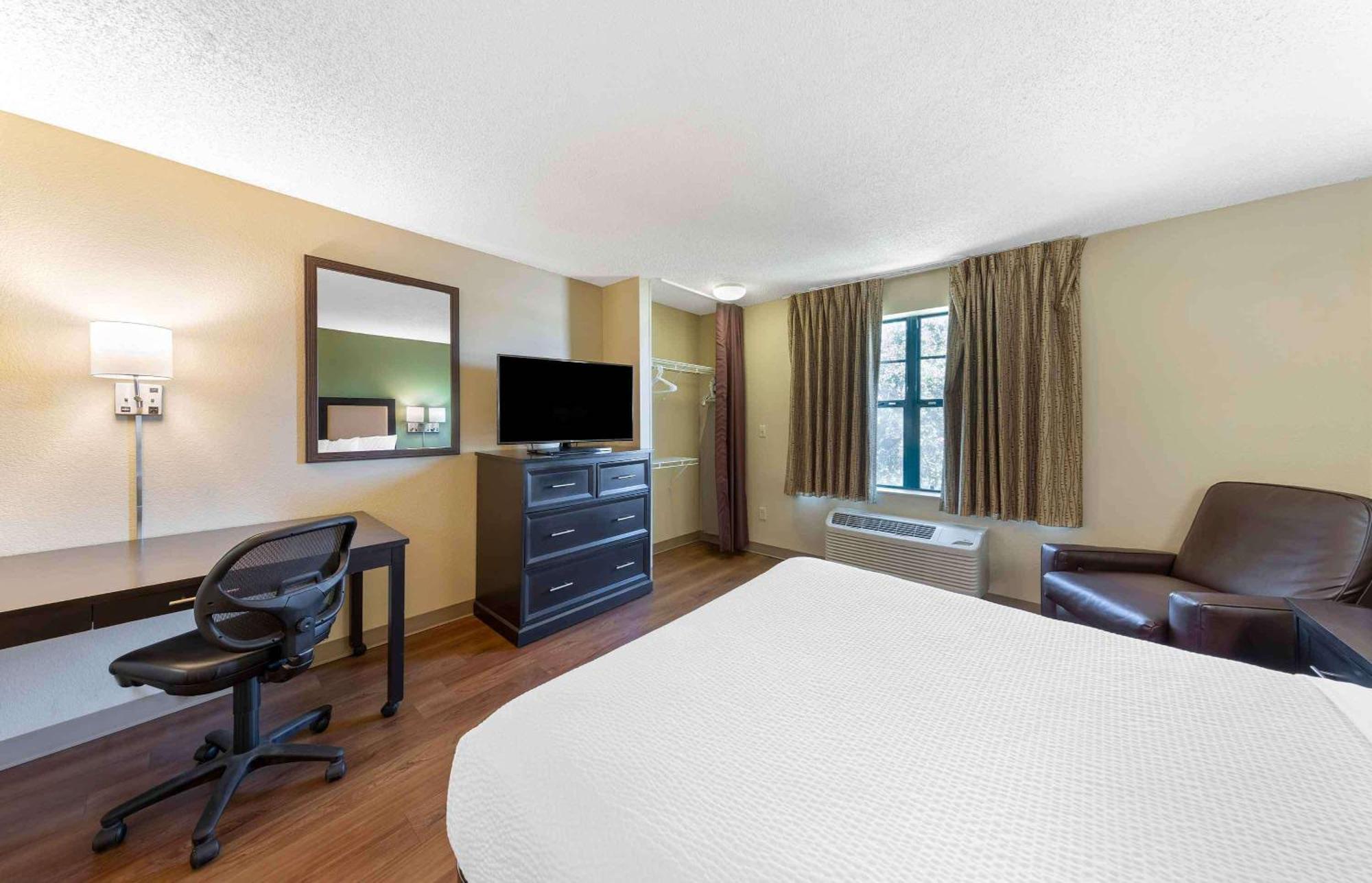 Extended Stay America Suites - Cleveland - Westlake Ngoại thất bức ảnh